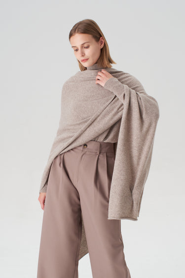 Cashmere Travel Wrap in Oatmeal