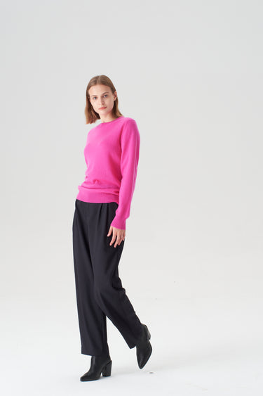 Classic Cashmere Crewneck Sweater in Glow Pink