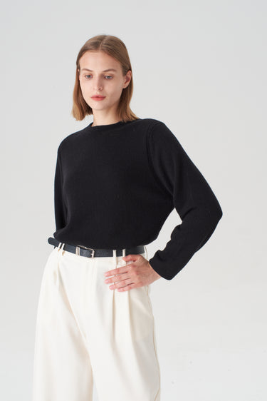 Classic Cashmere Crewneck Sweater in Jet Black