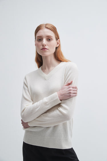 Classic V-neck Cashmere Sweater